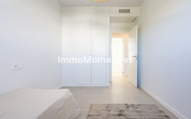 Resale - Apartment - Estepona - Bel Air