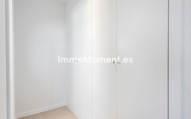 Resale - Apartment - Estepona - Bel Air