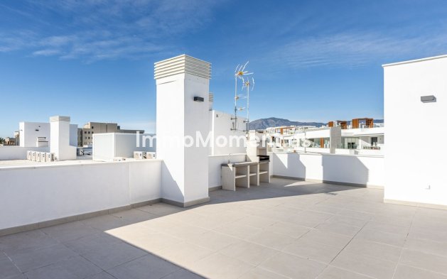 Resale - Apartment - Estepona - Bel Air