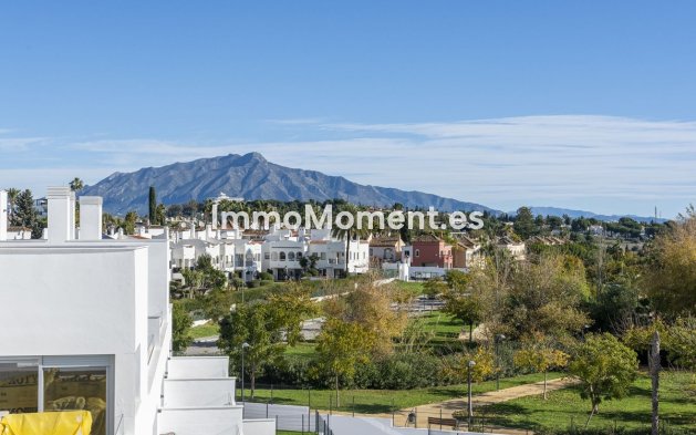 Resale - Apartment - Estepona - Bel Air