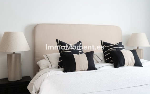 Wiederverkauf - Wohnung - Marbella - Nueva Andalucía
