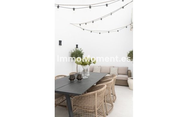 Wiederverkauf - Wohnung - Marbella - Nueva Andalucía