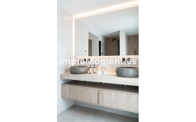 Wiederverkauf - Wohnung - Marbella - Nueva Andalucía