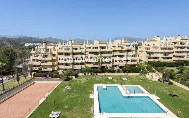 Revente - Appartement - Estepona  - Selwo