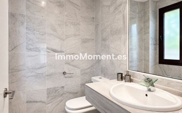 Revente - Villa individuelle - Estepona  - Selwo