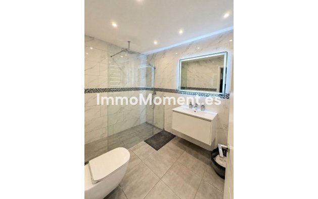 Revente - Villa individuelle - Estepona  - Selwo