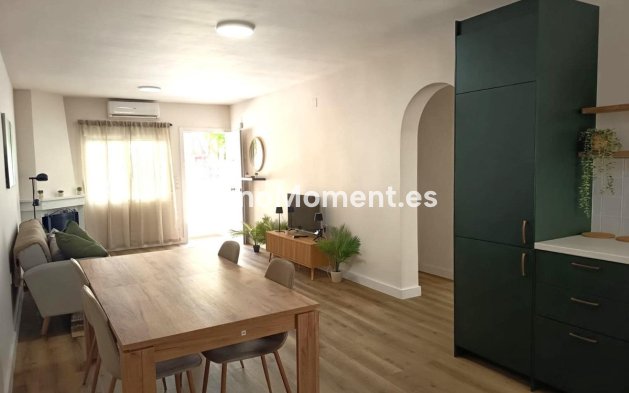 Resale - Detached villa - Orihuela - La Regia