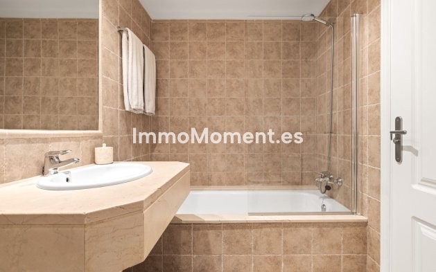 Reventa - Apartamento - Benahavís - Benahavís Centro
