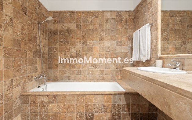 Reventa - Apartamento - Benahavís - Benahavís Centro