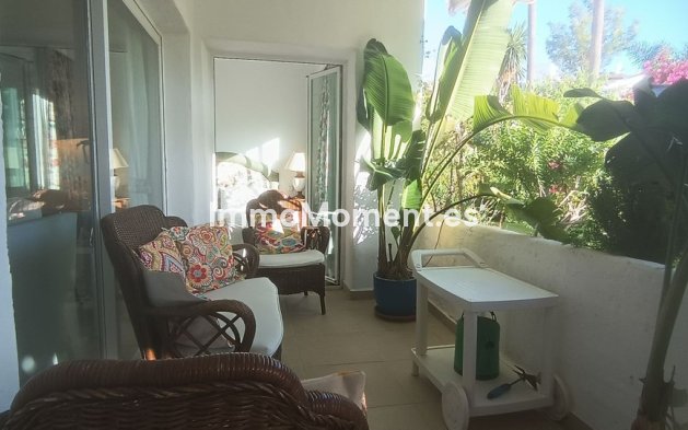 Resale - Apartment - Estepona - Estepona Centro