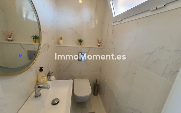 Resale - Apartment - Fuengirola - Fuengirola Centro