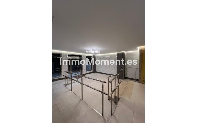 Resale - Apartment - Fuengirola - Fuengirola Centro