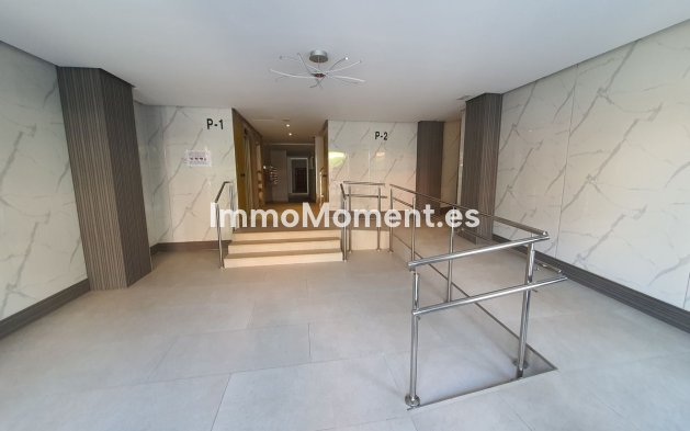Resale - Apartment - Fuengirola - Fuengirola Centro