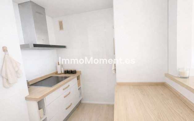 Wiederverkauf - Wohnung - Benalmadena - Benalmadena Centro