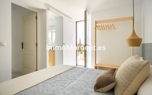 Reventa - Villa independiente - Marbella - La Campana