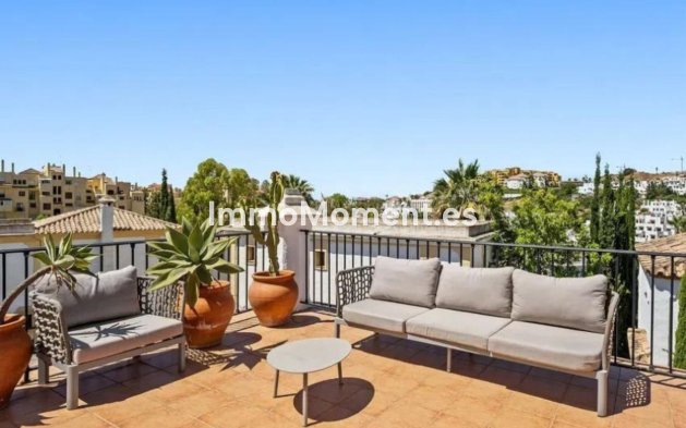 Bestaande woning - Vrijstaande villa - Estepona  - Selwo