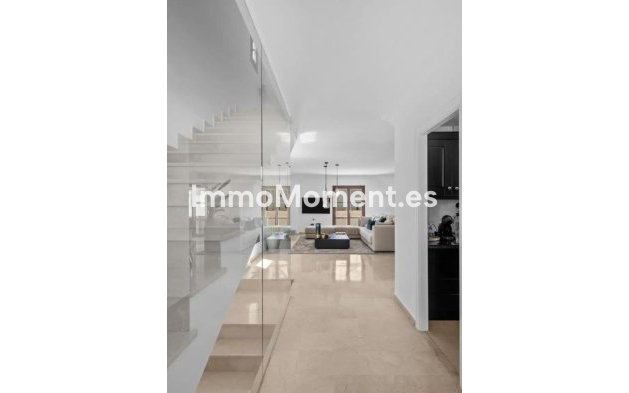Bestaande woning - Vrijstaande villa - Estepona  - Selwo