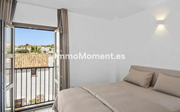 Bestaande woning - Vrijstaande villa - Estepona  - Selwo