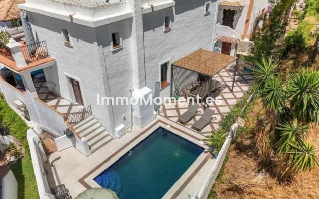 Bestaande woning - Vrijstaande villa - Estepona  - Selwo