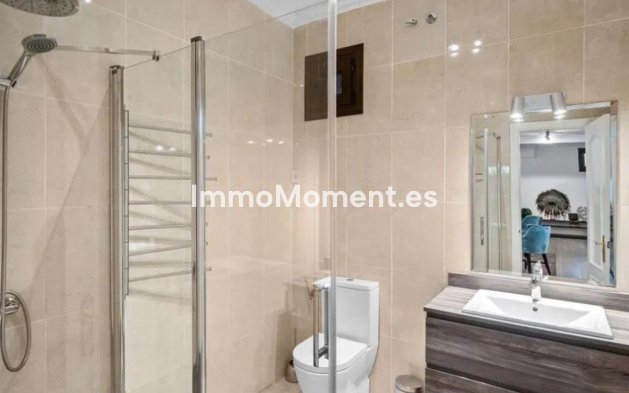 Bestaande woning - Vrijstaande villa - Estepona  - Selwo