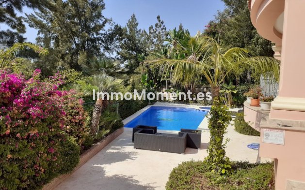 Bestaande woning - Vrijstaande villa - Estepona  - Estepona Centro