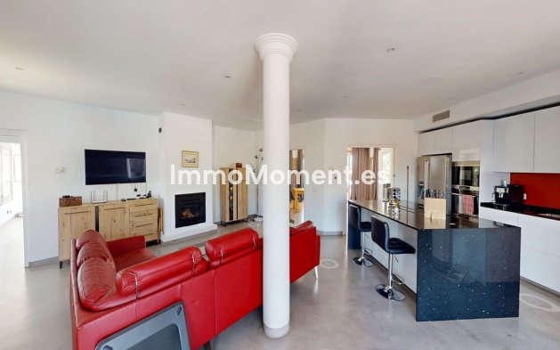Reventa - Villa independiente - Málaga Este - El Trapiche