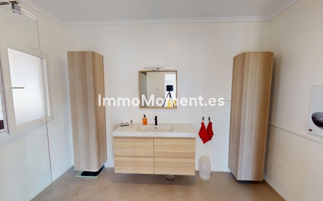 Reventa - Villa independiente - Málaga Este - El Trapiche
