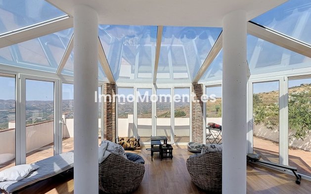 Reventa - Villa independiente - Málaga Este - El Trapiche
