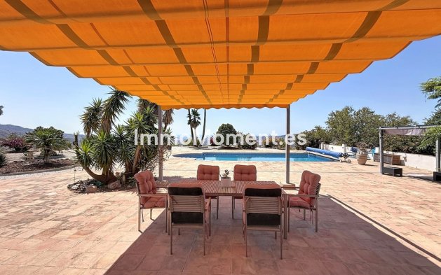Reventa - Villa independiente - Málaga Este - El Trapiche