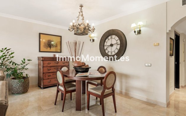 Reventa - Apartamento - Estepona  - Atalaya