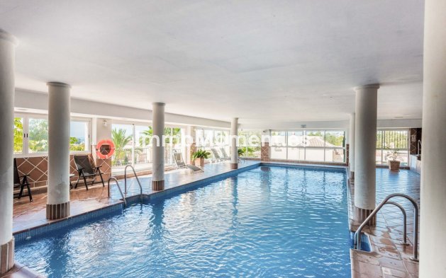 Reventa - Apartamento - Estepona  - Atalaya