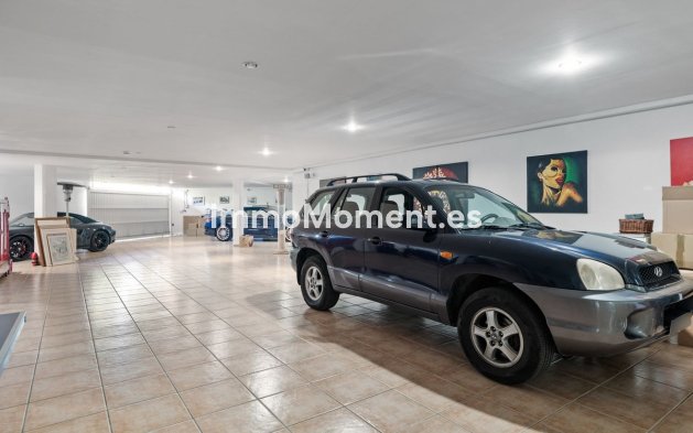 Resale - Detached villa - Marbella - Nueva Andalucía