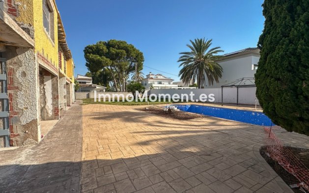 Resale - Detached villa - Orihuela - Cabo roig - La Zenia