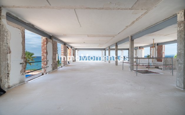 Resale - Detached villa - Orihuela - Cabo roig - La Zenia