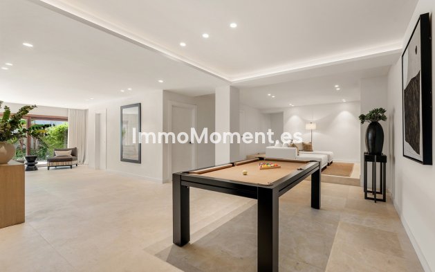 Resale - Detached villa - Marbella - Nueva Andalucía