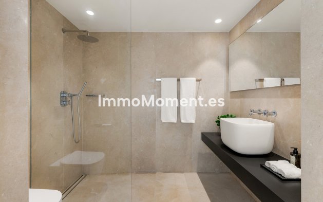 Resale - Detached villa - Marbella - Nueva Andalucía