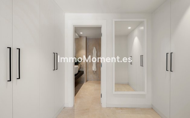 Resale - Detached villa - Marbella - Nueva Andalucía