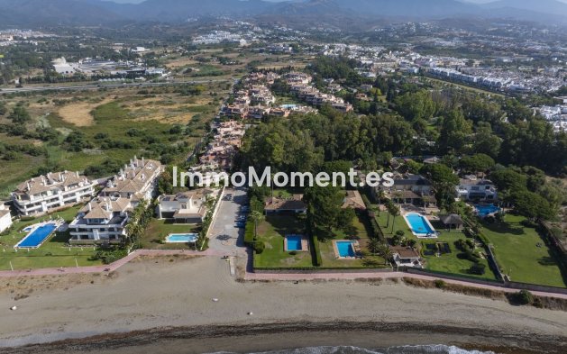 Revente - Villa individuelle - Estepona  - Costalita