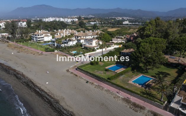 Revente - Villa individuelle - Estepona  - Costalita