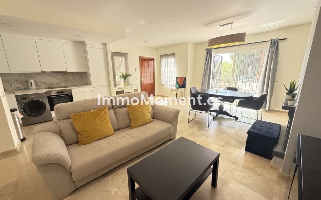 Revente - Appartement - Marbella - Nueva Andalucía
