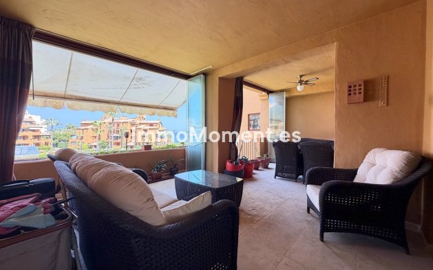 Revente - Appartement - Estepona  - Estepona Centro