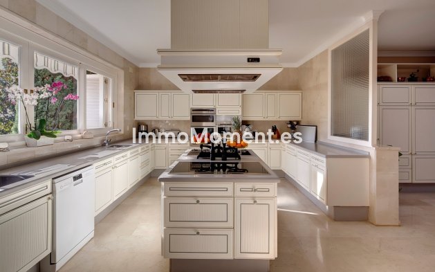 Revente - Villa individuelle - Marbella - Marbella Centro
