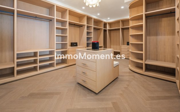 Revente - Appartement - Marbella - Nueva Andalucía