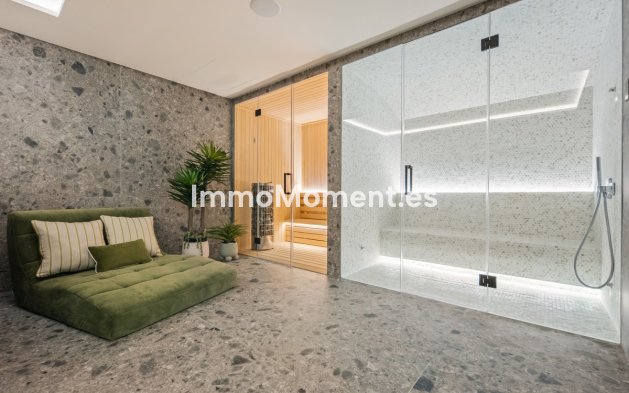 Revente - Appartement - Marbella - Nueva Andalucía