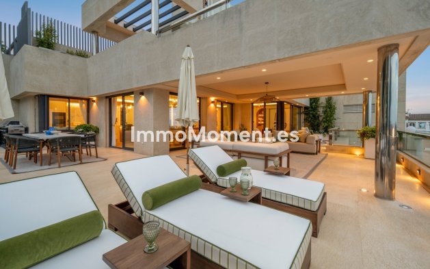 Revente - Appartement - Marbella - Nueva Andalucía