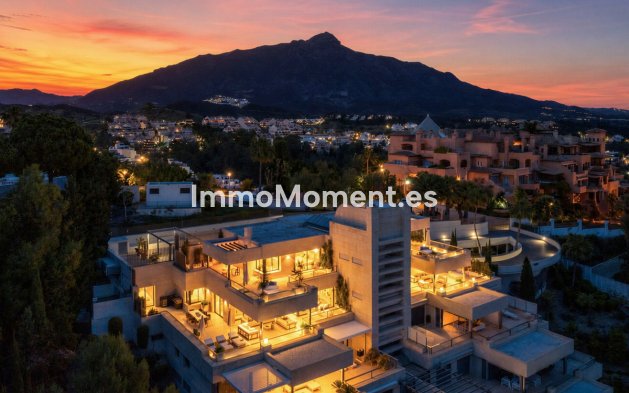 Revente - Appartement - Marbella - Nueva Andalucía