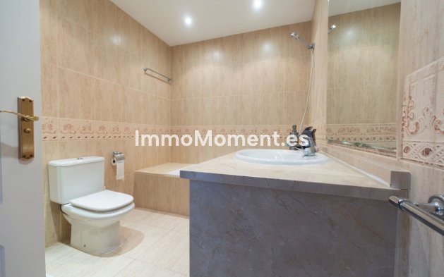 Revente - Maison mitoyenne - Intérieur                       - Lauro Golf