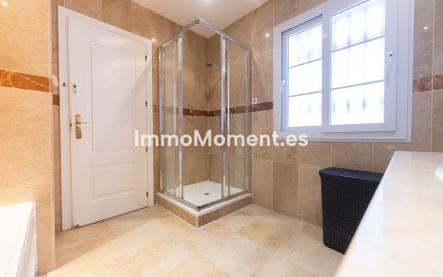 Revente - Maison mitoyenne - Intérieur                       - Lauro Golf