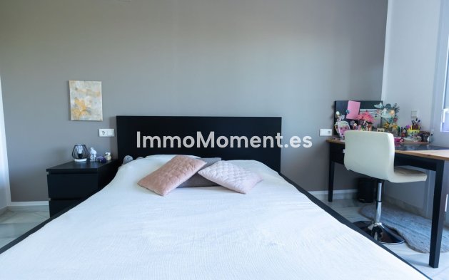 Revente - Maison mitoyenne - Intérieur                       - Lauro Golf