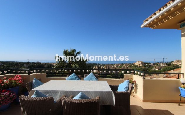 Resale - Apartment - Marbella - Elviria